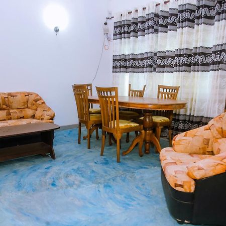 Blue Sky Hotel Мириса Екстериор снимка