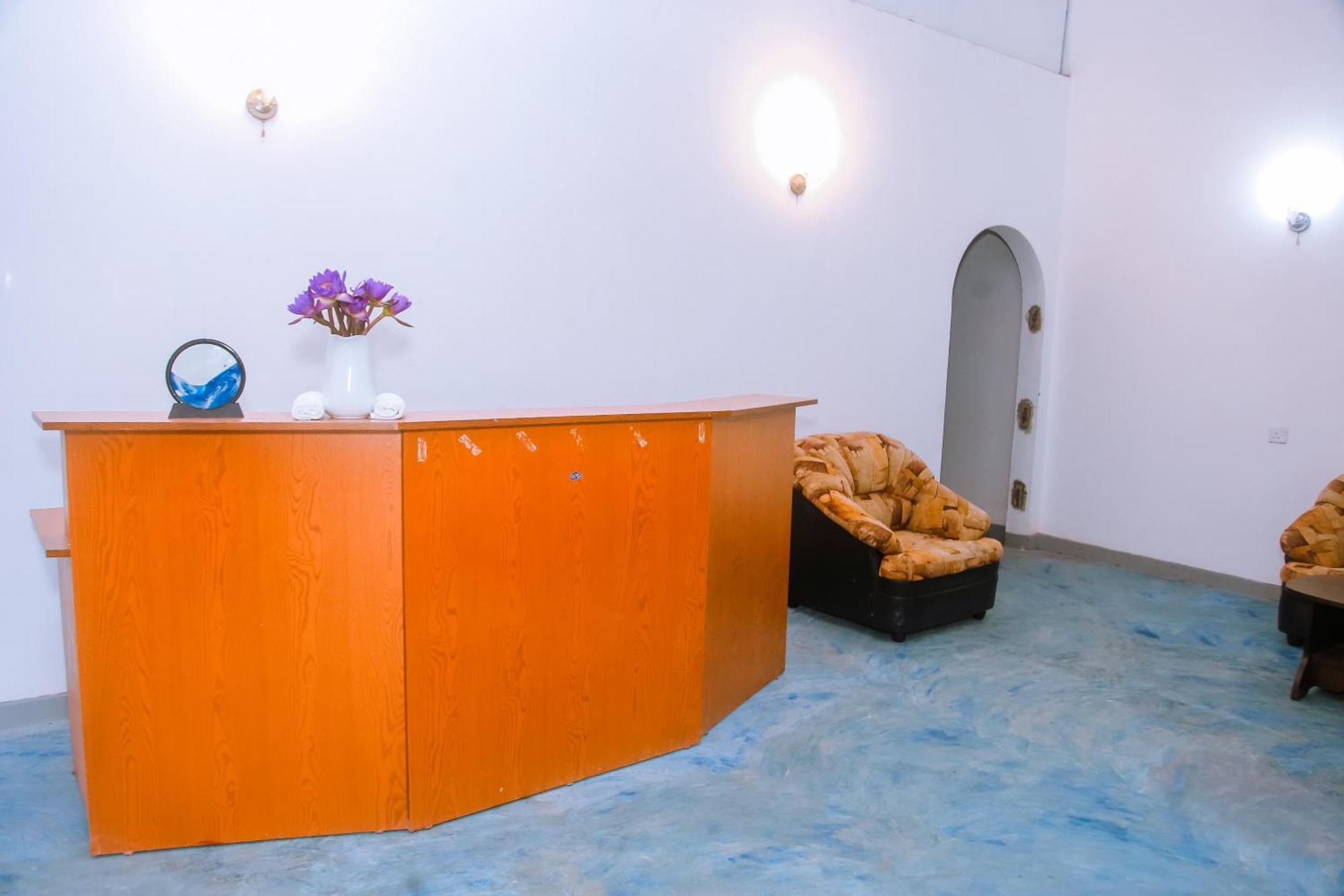 Blue Sky Hotel Мириса Екстериор снимка